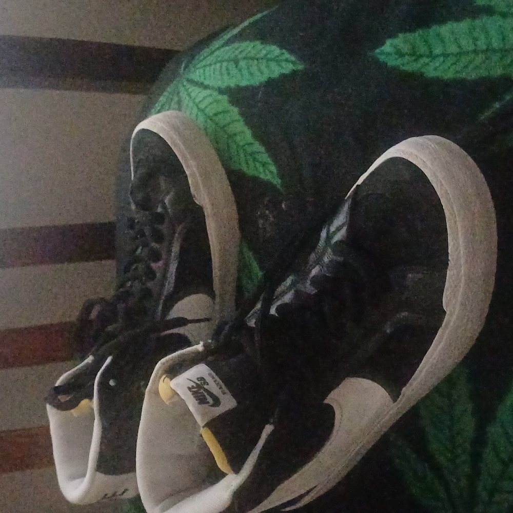 Nike black blazer basketball shoes